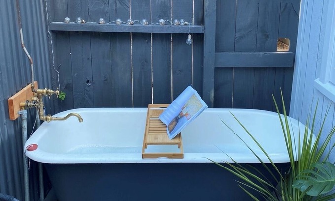 Waikanae Apartment | Waikanae Beach Escape - your perfect escape awaits.