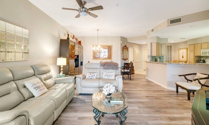 Tropical Cove Condo | Wait N Sea at Lexington CC Lake Village