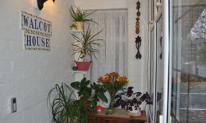 New Forest District House | Walcot House