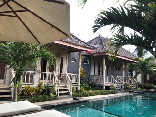 Mushroom Bay House | Walet's Paradise