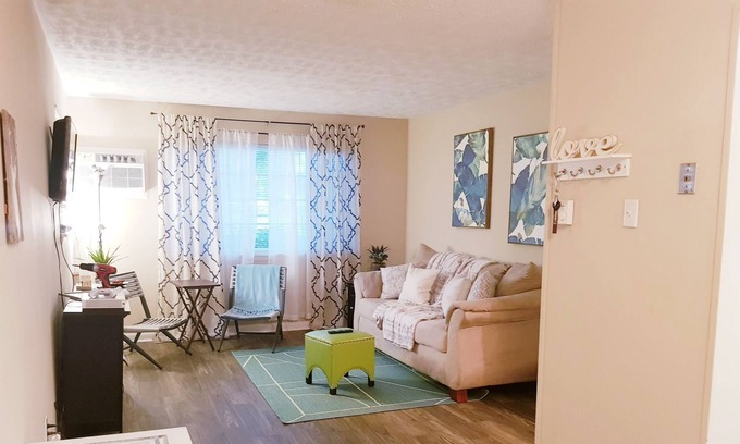 Murfreesboro Apartment | Walk 2 MTSU charming and cozy pad