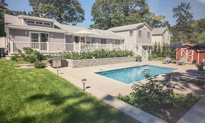 Lincoln Square Apartment | Walk or ride to beach and town from Sag Harbor village home