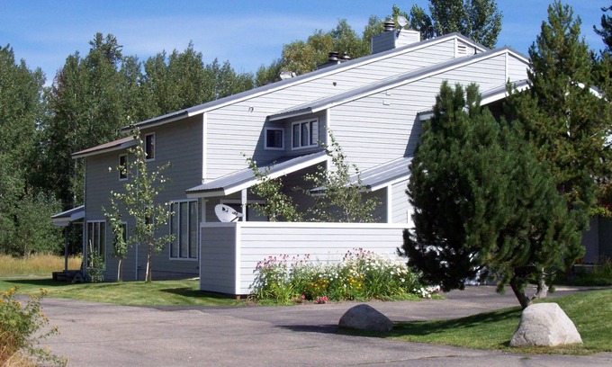 McCall House | Walk to downtown McCall and Legacy Beach