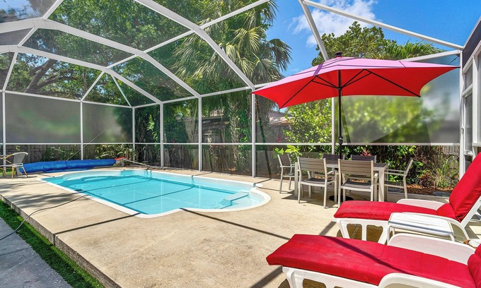 Kenwood House | Walk to Downtown and Central Ave — Private Pool!