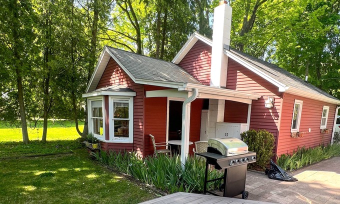 Leland House | Walk to everything from this 1 Bedroom Beach House