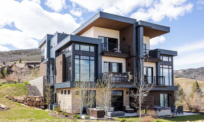 Park City House | Walk to Gondola, Heated Pool, Luxury Interiors, 2 Car Garage, Sleeps 12, Spacious Patio!