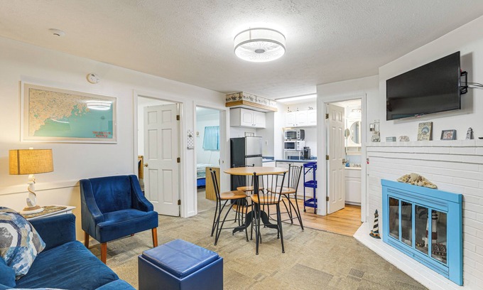 Old Orchard Beach Condo | Walk to Ocean & Pier: Prime OOB Condo!