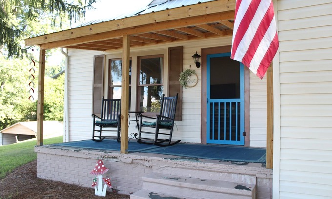 Copperhill House | Walk to restaurants, breweries, shopping and entertainment.