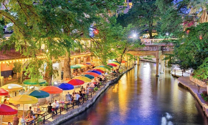 Arsenal Condo | Walk to the San Antonio Riverwalk - By Downtown, King Williams, Southtown, Tower