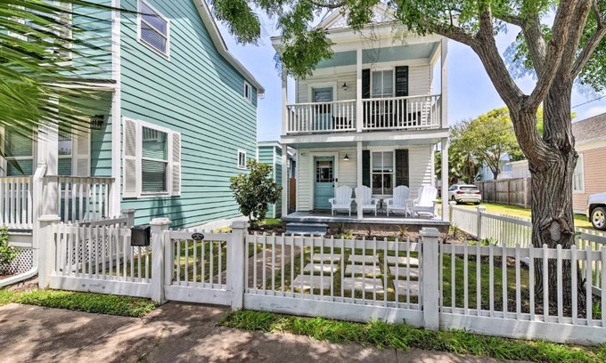 Galveston House | Walk to The Strand Historic Galveston Home!