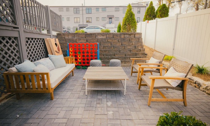 Music Row Apartment | Walkable 4BR/Vandy/Broadway/Music Row/Hospital-3