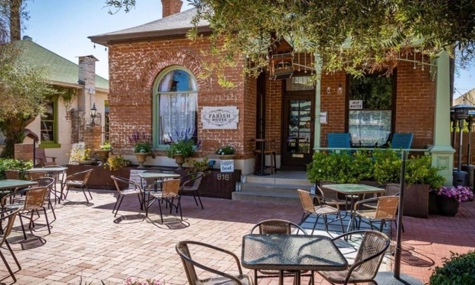 Roosevelt House | Walkable Large Bungalow in Historic Neighborhood with HEATED Pool included