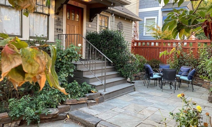 Fremont House | Wallingford Oasis, comfortable home near everything