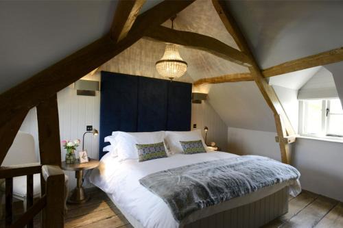Moreton-in-Marsh House | Walnut Cottage