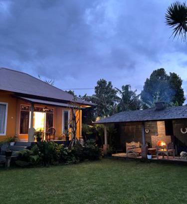 Wanagiri House | Wana house wanagiri munduk bali