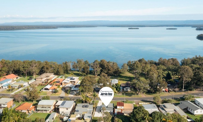 Sanctuary Point House | Wanderer by Experience Jervis Bay