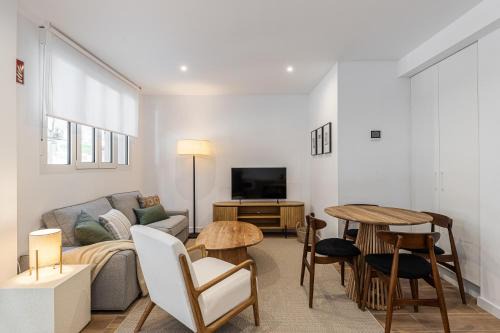 Imperial Apartment | Waou Best IV Madrid Rio