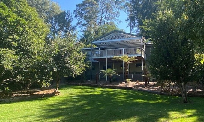 Warburton House | Warburton Trails Accommodation