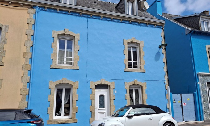 Crozon House | Warm and Authentic! The watchmaker’s house, downtown Crozon