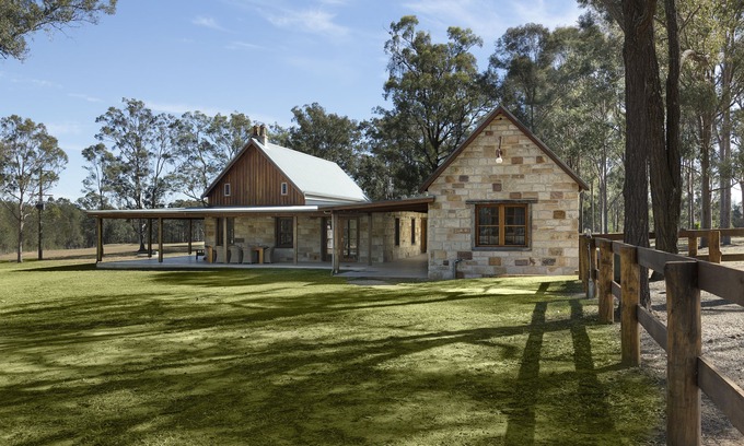 Pokolbin Cottage | Warraglenn House at Enzo Estate
