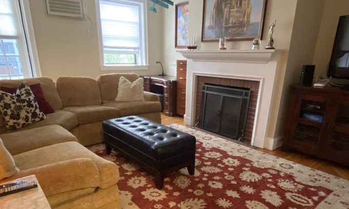 Cleveland Circle Condo | Washington Square condo near trains, Boston College