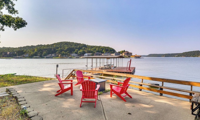 Lake of the Ozarks House | Water-View Deck! Family Home on Lake of the Ozarks