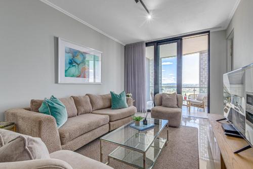 Greater Johannesburg Metropolitan Area Apartment | Waterfall Luxury Suites
