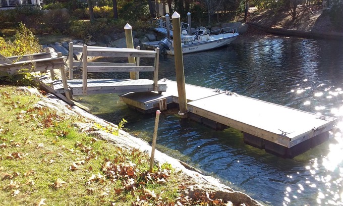 Mashpee House | Waterfront 4 Bedroom house with dock on Popponesset Island in New Seabury.