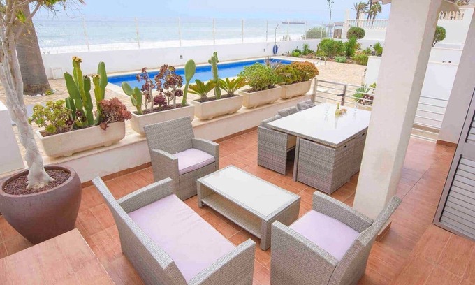 Carboneras Apartment | Waterfront apartment Sea Swimming pool Air conditioning