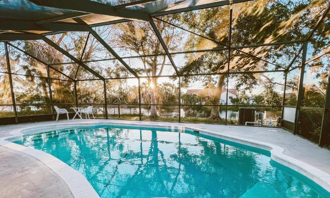 Iona House | Waterfront Home with Pool Minutes to Sanibel