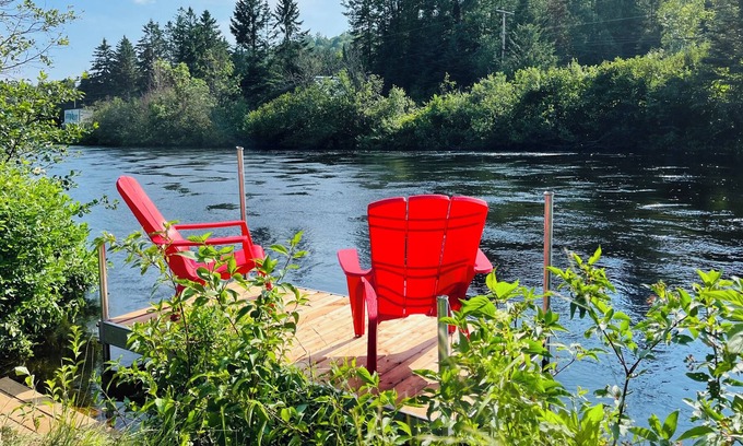 Saint Come Cottage | Waterfront paradise & SPA