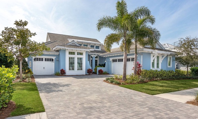 East Naples House | Waterfront Pool Home in Naples Isles of Collier Preserve