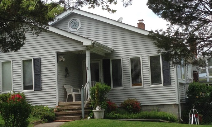 Mattituck House | Waterfront property in the Heart of Wine and Golf Country!
