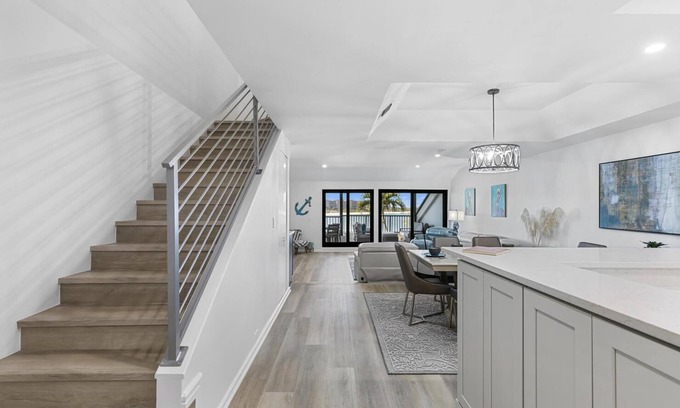 Marco Island Condo | Waterfront relaxation in a beautifully updated large condo!