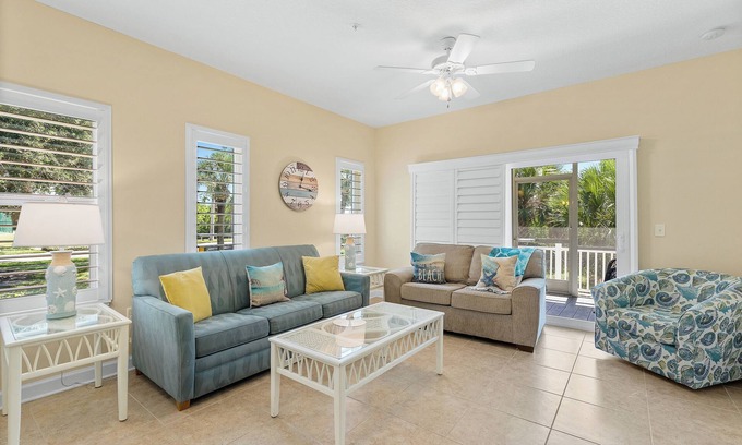 Bouchelles Island Condo | ☀️Waterfront Resort🐶 Pet Friendly🐶 Bouchelle Island 125☀️