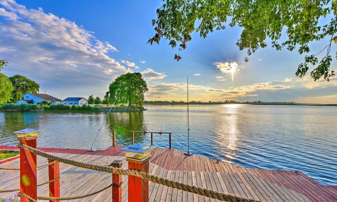 Gilford Cottage | Waterfront Saginaw Bay Retreat w/Grill & Yard!