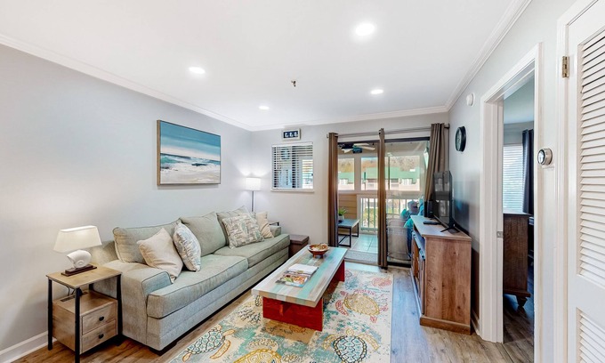 Palmetto Dunes Villa | Waterfront villa with resort amenities, beach access, open layout, AC, & W/D