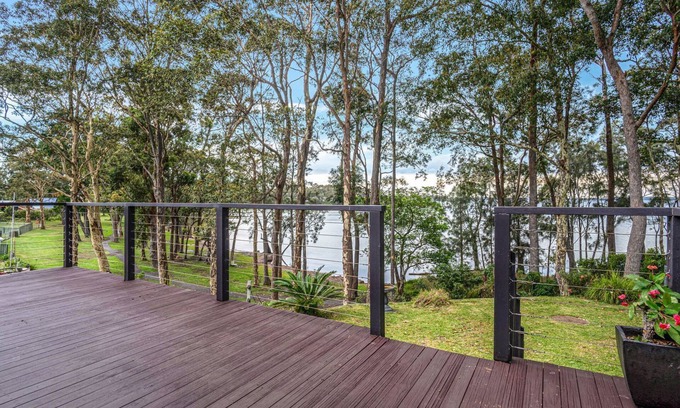 Sanctuary Point House | WaterSide by Experience Jervis Bay