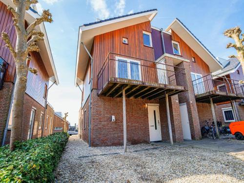 Municipality of Uitgeest Apartment | Waterside Escape with Easy Access