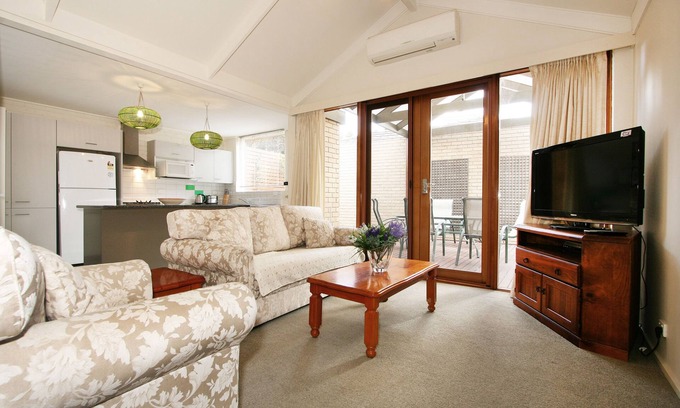 Hawthorn House | Wattle Holiday Rental