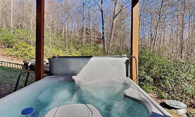 McHenry House | Waves, Waffles & Wifi