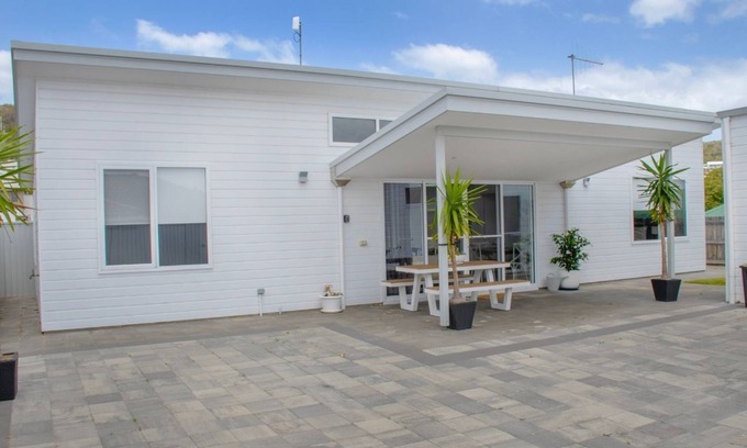 Seppings House | Welcome to Bay Belle - Binalup