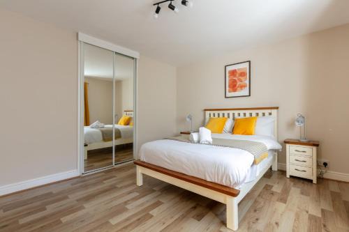 Belfast City Centre House | Welcome to Belfast: Your Gateway to Unforgettable Memories! Spacious 3 bedroom, Family Home.
