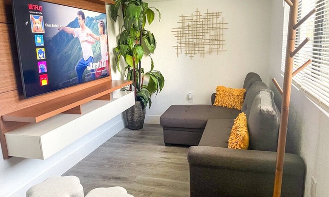 Edgewood Apartment | Welcome to Casa Bethel! Newly remodeled and strategically located.