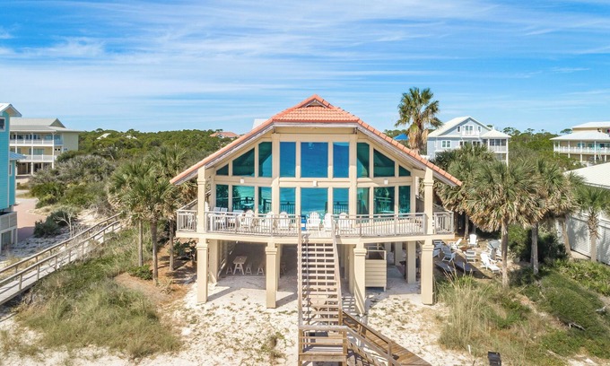 Treasure Beach Village House | Welcome to Island Dream, where dreams come true!