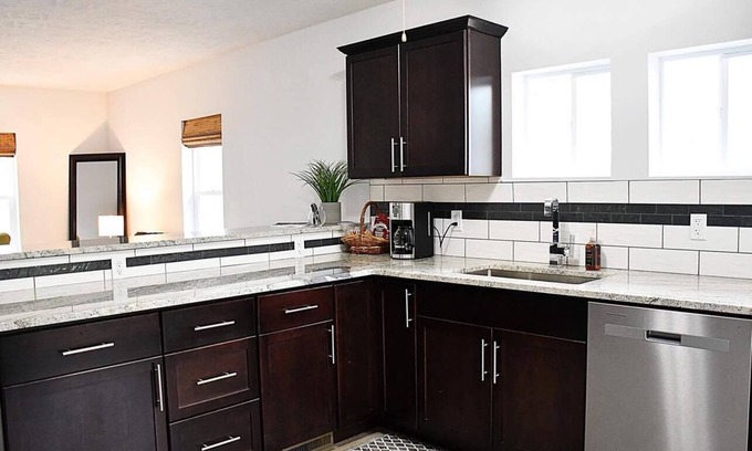 Sioux Falls House | Welcome to our Blue Bungalow in the heart of Sioux Falls. Close to everything!