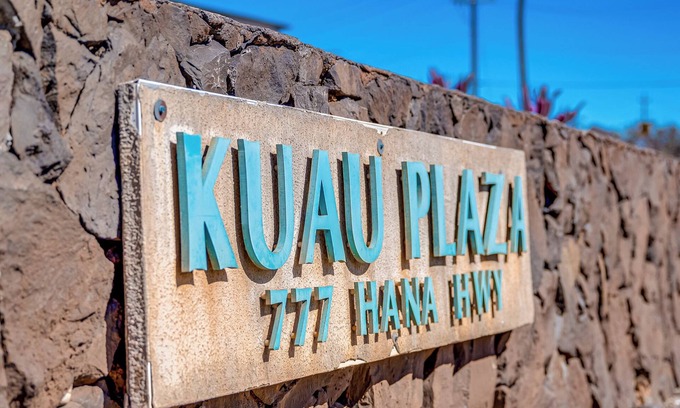 Kuau Condo | Welcome to Paradise! Paia is Maui's hidden gem. Windsports, shopping, & dinning