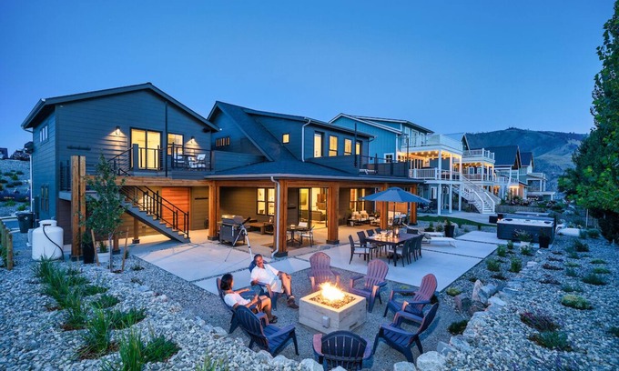 Chelan House | Welcome to Summersalts at Lake Chelan