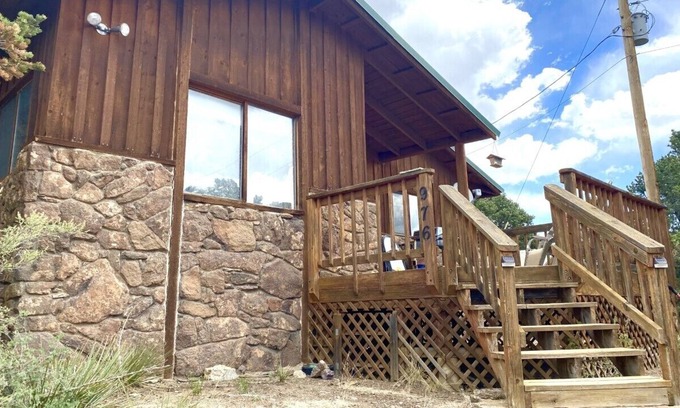 Alpine Village Cabin | Welcome to The Buck House!