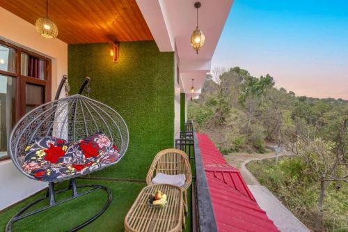 Dharampur Apartment | WelcomeCity Kasauli Operated By Splendid Hotels